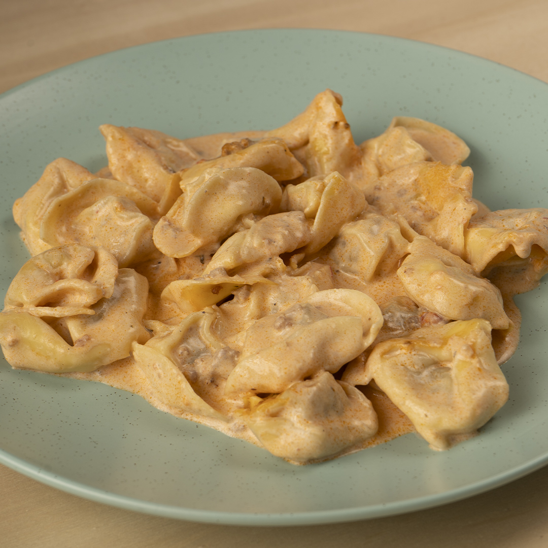 Tortellini en la salsa del abuelo